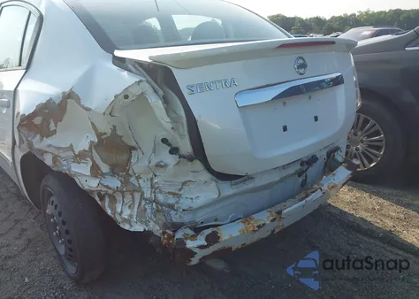 2011 Nissan Sentra 2.0S z USA, uszkodzony, nr VIN 3N1AB6AP0BL678737